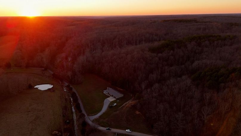 DRONE.00_28_37_11.Still065