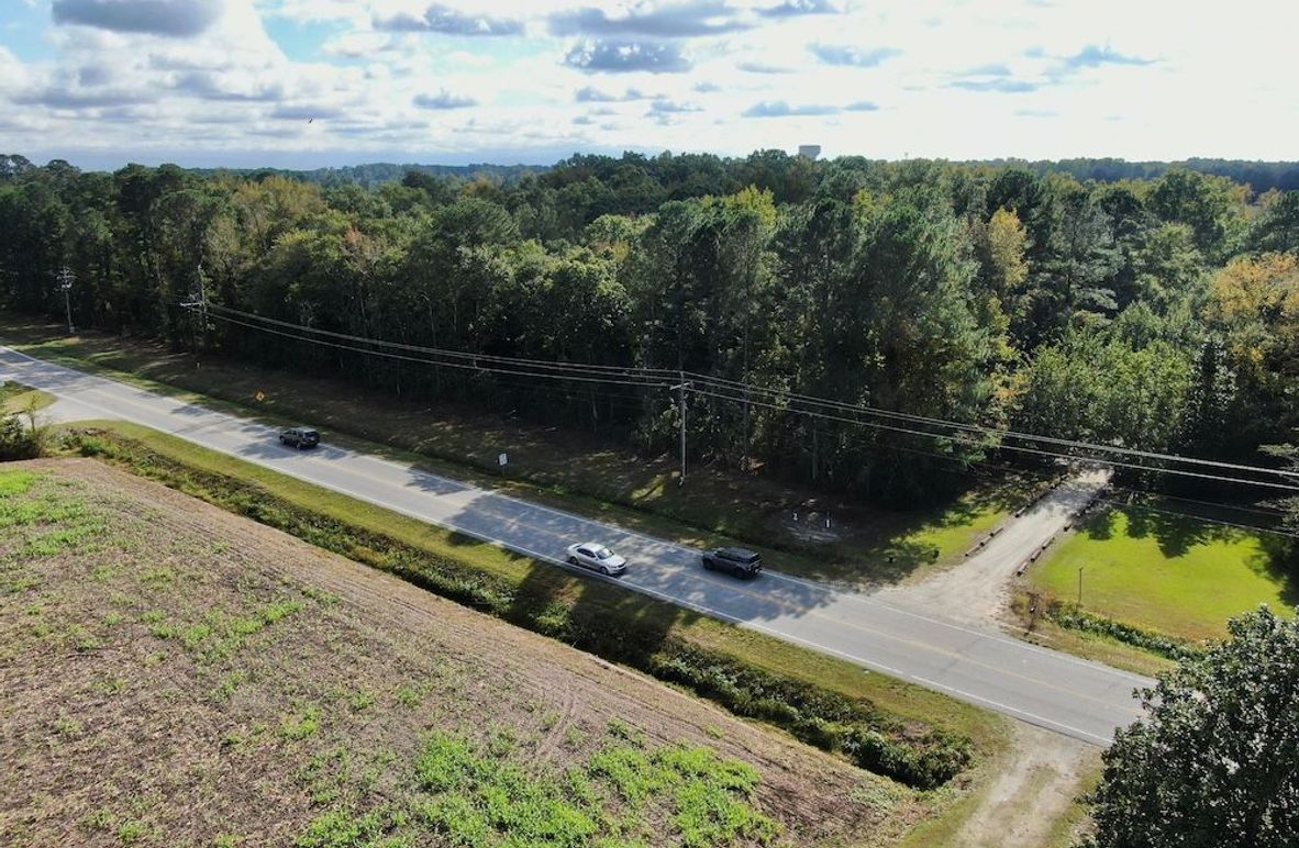 01609E05-551A-47ED-A19B-857D588AA846