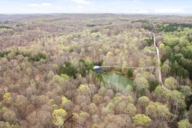 63-web-or-mls-6701 School House Ln-56