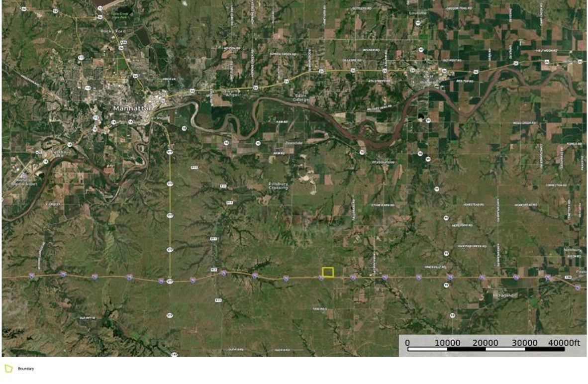 Riley 138.6 Surrounding copy