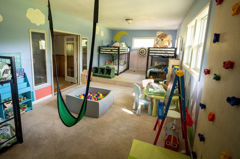 Tompkins_38.42_Shea_Photos_19