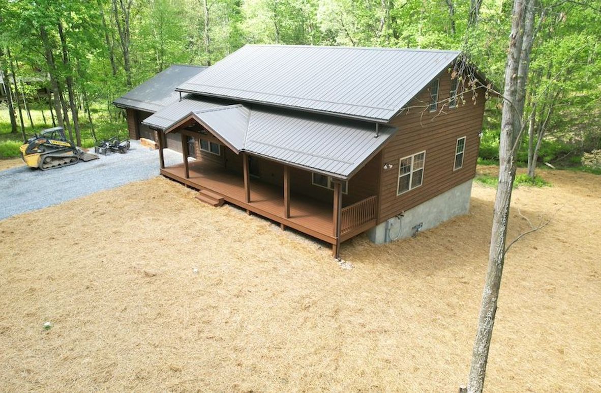 dji_fly_20250515_111040_200_1747322431738_photo