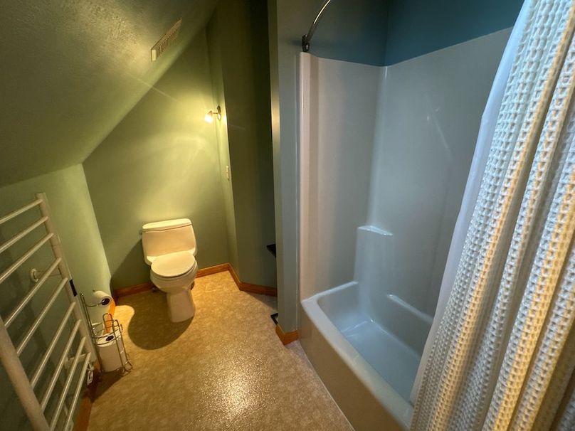 Calhoun, WV 132.84 AC Szegi 2-065