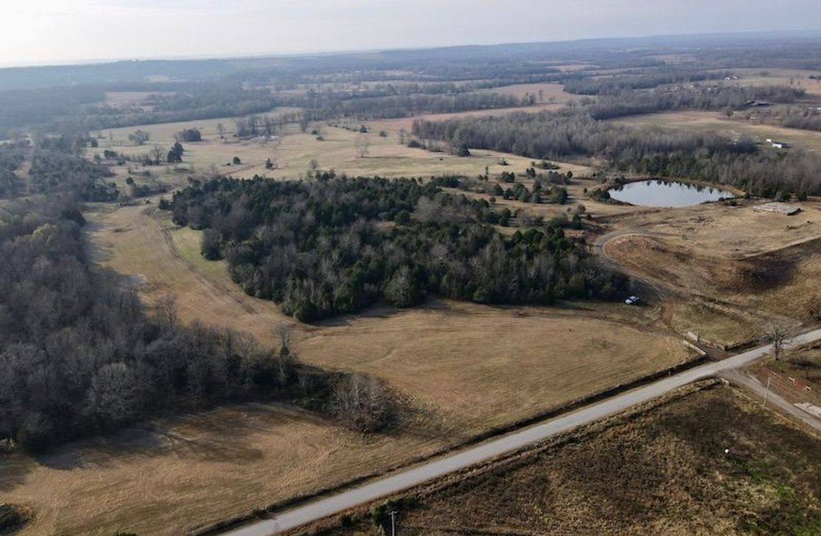 dji_fly_20251205_092826_882_1765034414047_photo