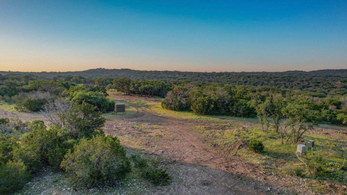 Bailey Creek Ranch Whitetail Properties