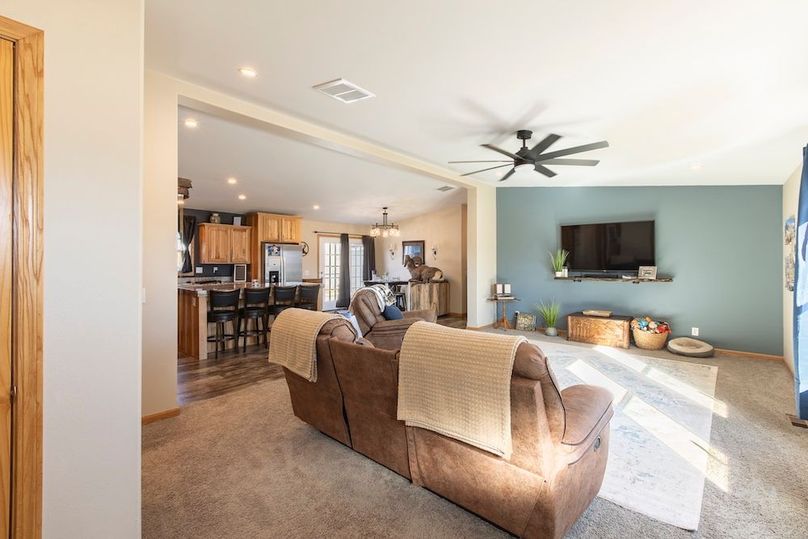 55339 Begonia Road-6