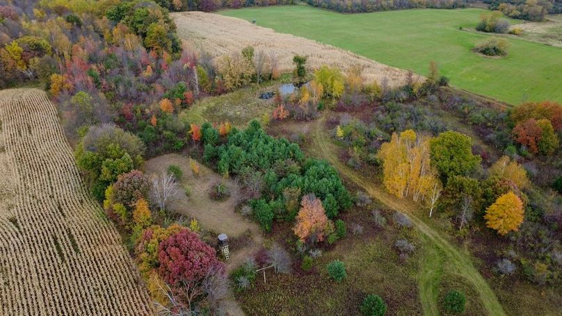 Hauger 15 Still Shots-14