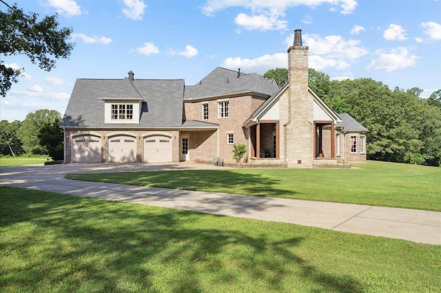 (e)Rear2-5300 Raleigh Lagrange Dr