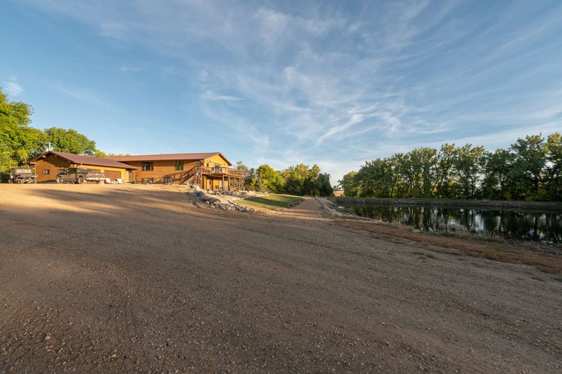 16 - House Overlooking Lake