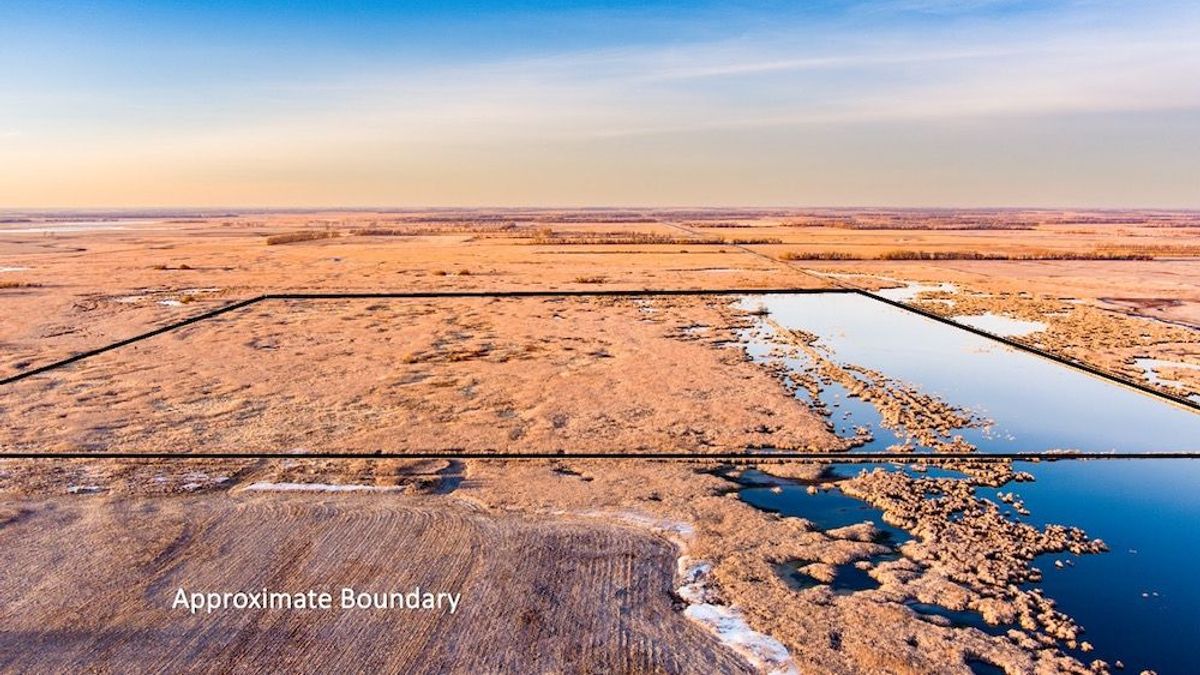 Hecla Hunting Hideaway Whitetail Properties