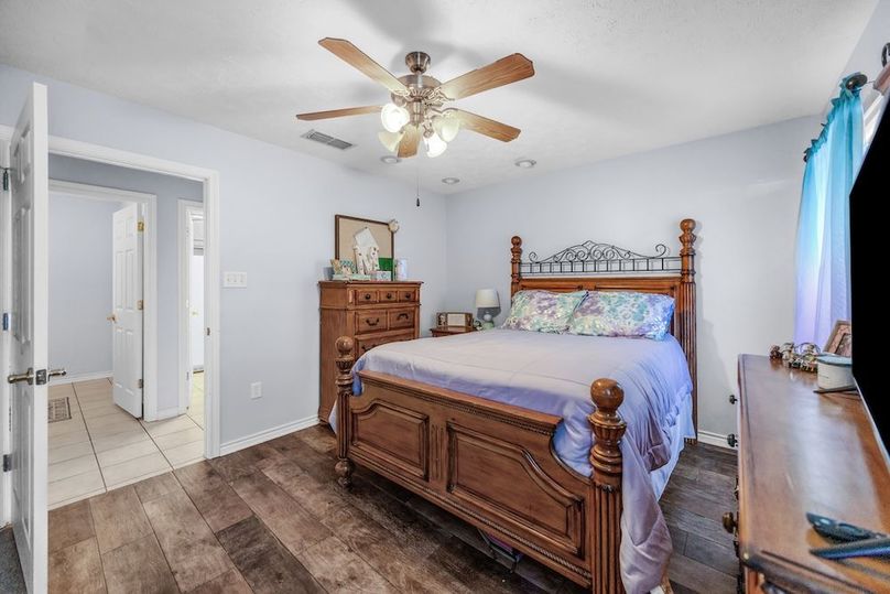 14 Pics for Fiver - Rusk co 67ac-20