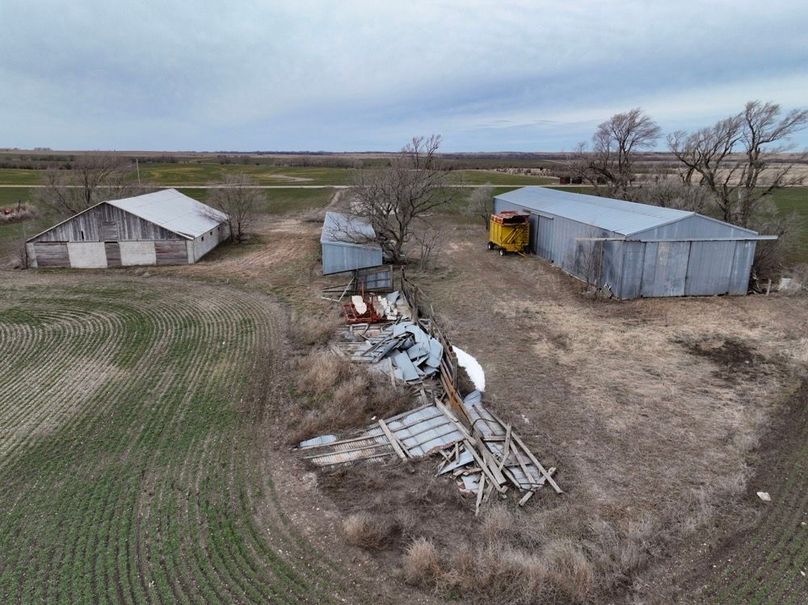 Saline,Ks,476.67_054