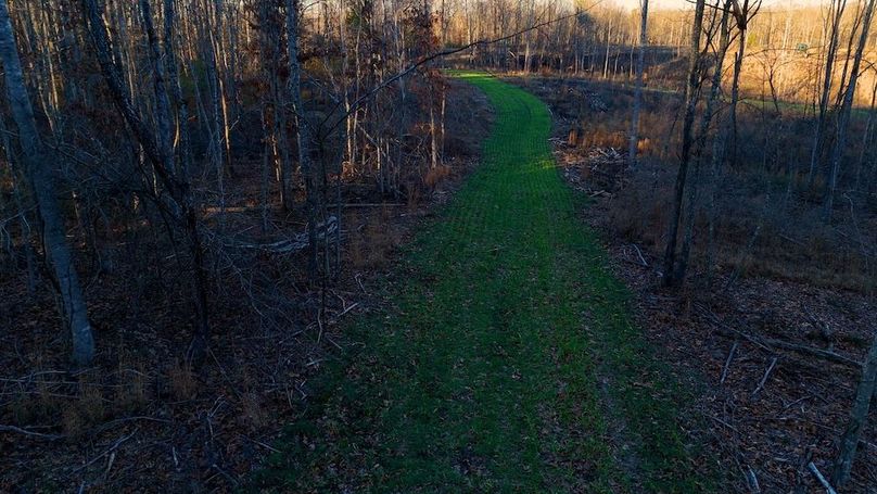 DRONE.00_16_20_16.Still039