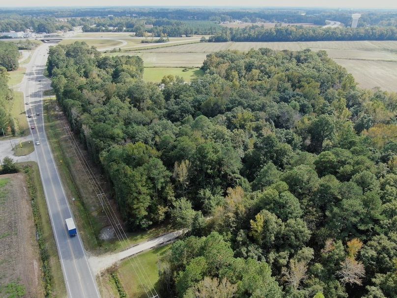 DAF99841-A10F-4BBD-BCCC-F41D80EB67E1