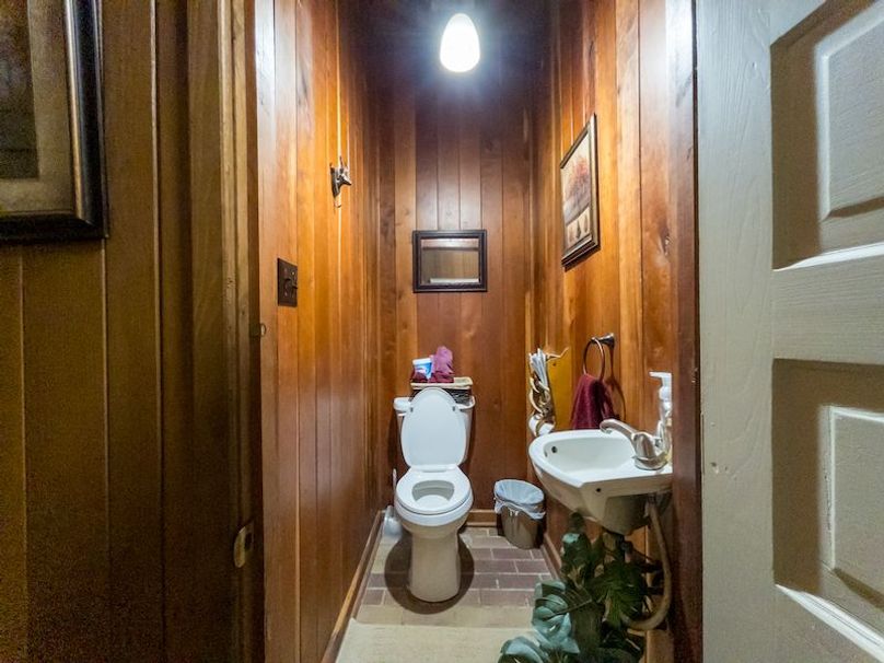 Claiborne Co-314-Fernandez-50