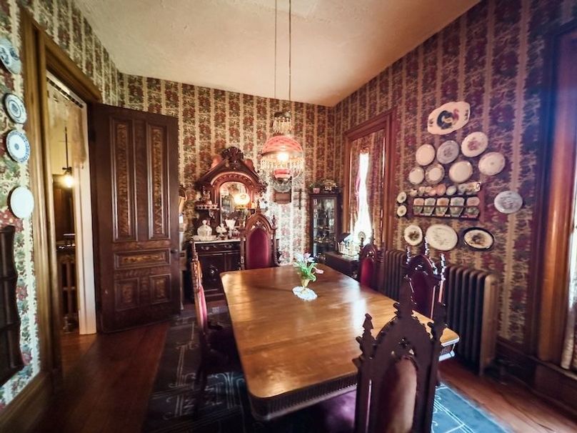 StenceRealty_25_515-N-8th-Street-Marshall-IL_34