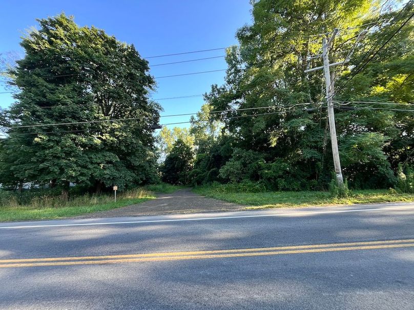 Ontario_19.1_Schmucker_Photos_12