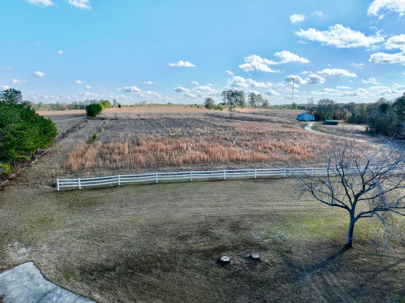 dji_fly_20231230_110508_23_1703952366221_photo