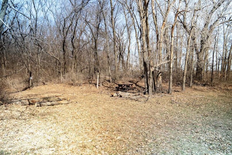 Whiteside IL 49.22_70