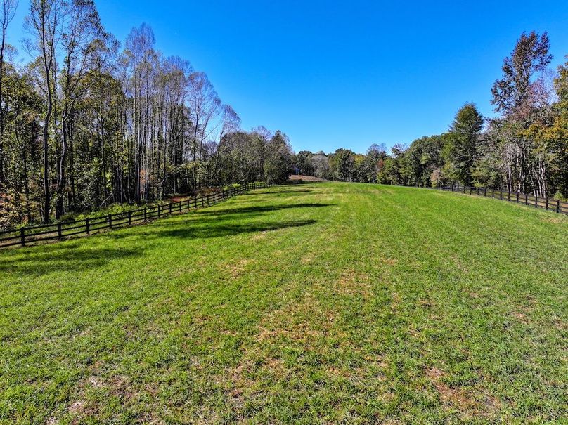 dji_fly_20251020_135324_0236_1761002401972_photo