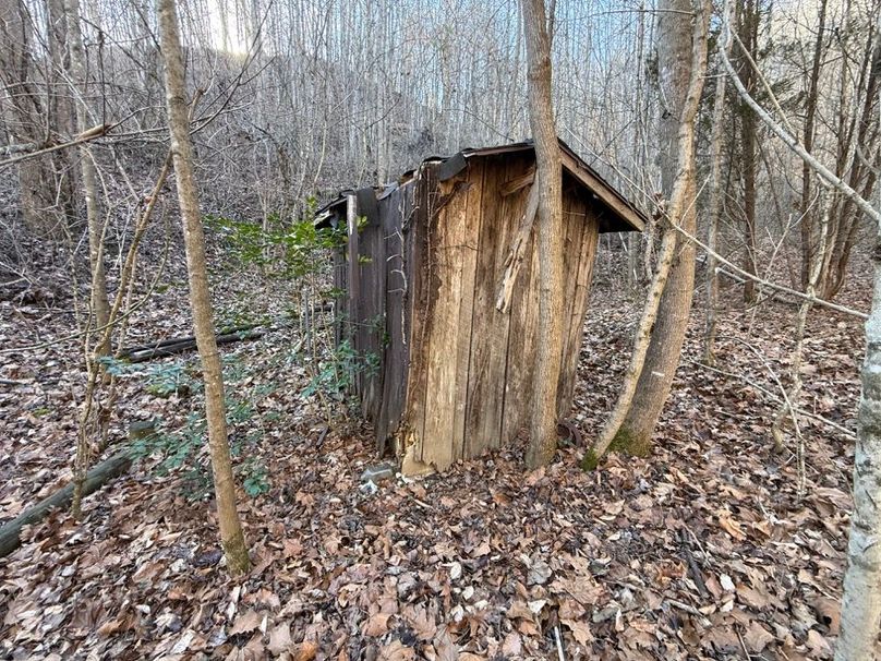 016 an old Appalachian Mountain outhouse