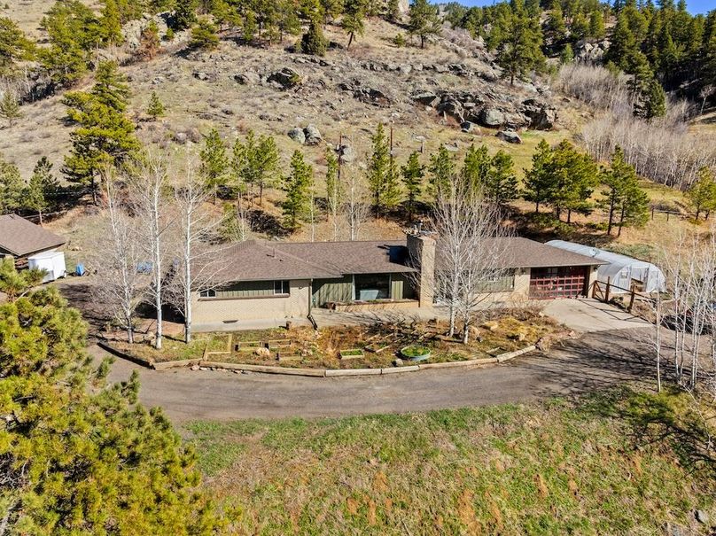01 - Front of House