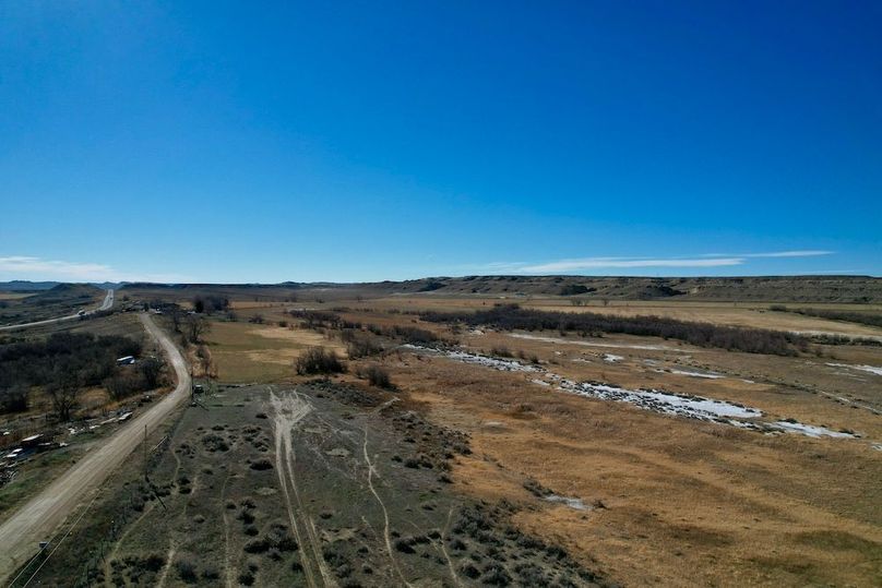 ECF92C00-3D6B-4400-8071-D00F5FDBAD92_1_201_a