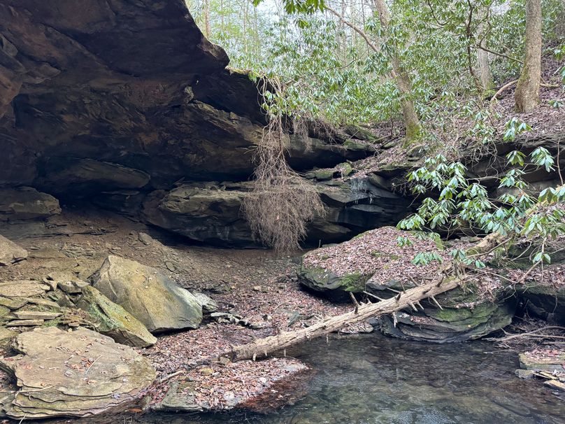 021 another view of the awesome cave like features