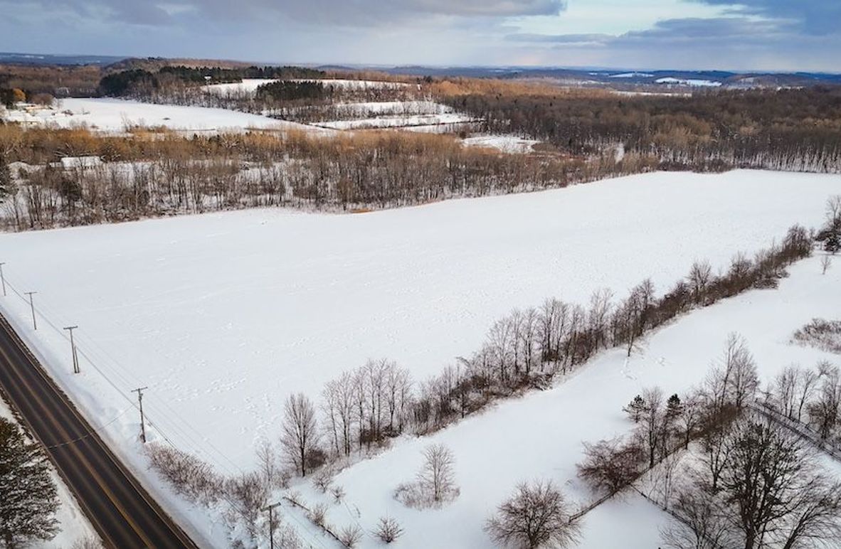 Wayne_39.86_Dates-Photos_2