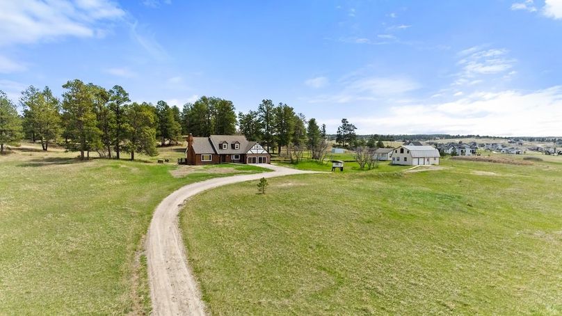 11 - Driveway View