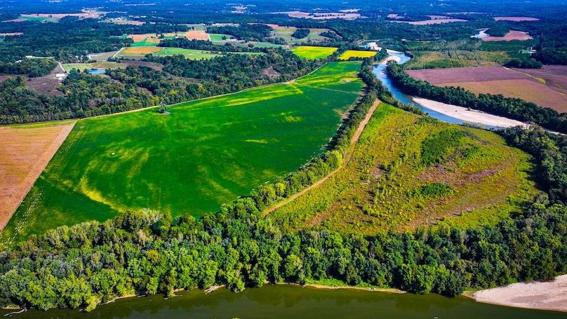 Copy of dji_fly_20251001_111532_0560_1759332165775_photo