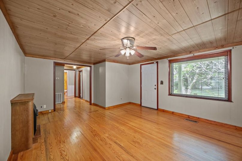 24-web-or-mls-58 Stillhouse Branch Rd 026