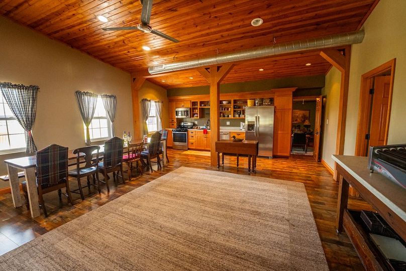 St Clair IL 263.95 Featured_Pro Photo-40