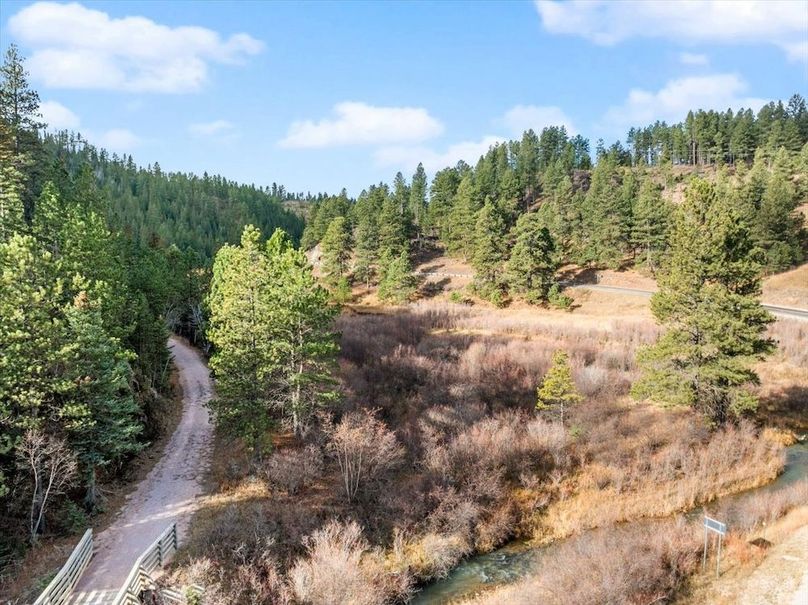 08-11708 Rochford Road-1