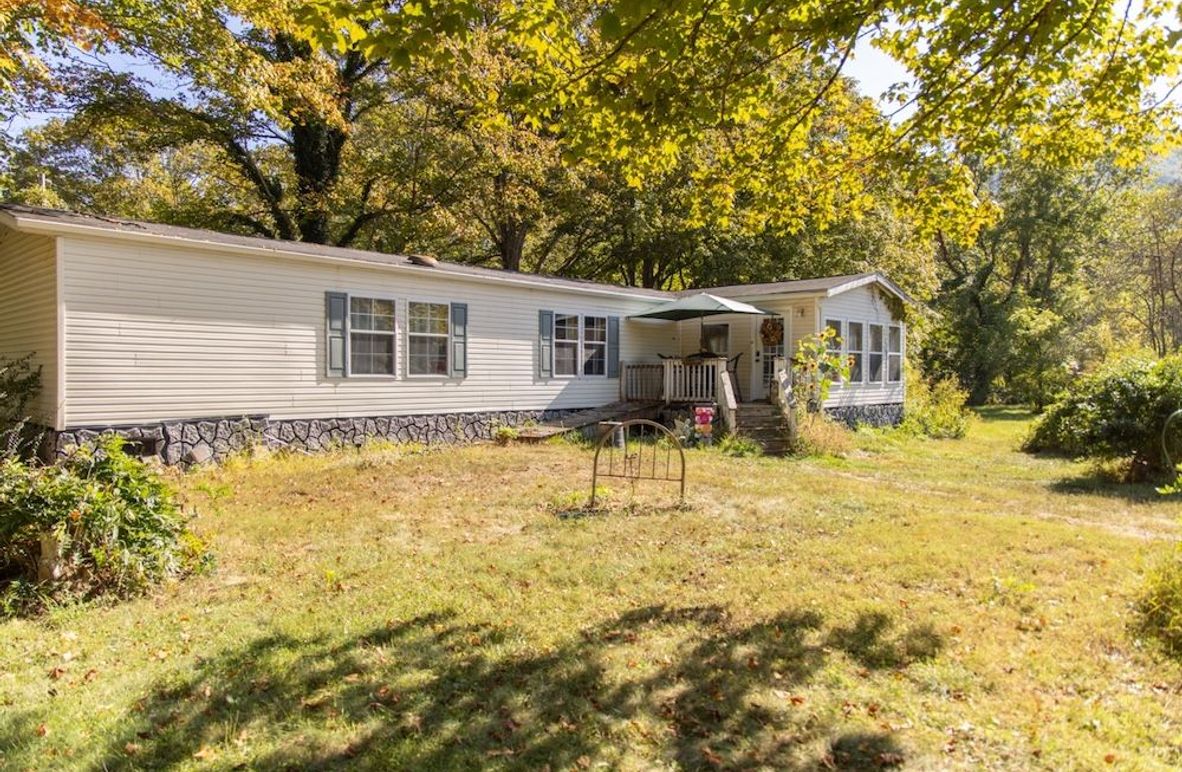 Copy of 146A2649 Large