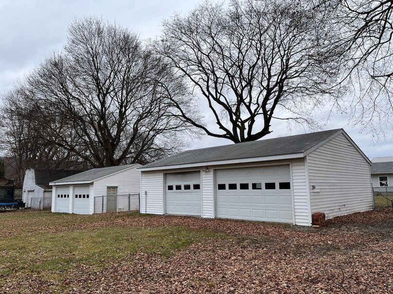 Chemung_.3444_Brown photo 2