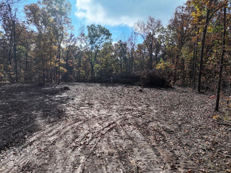 DJI_20251102094415_0820_D