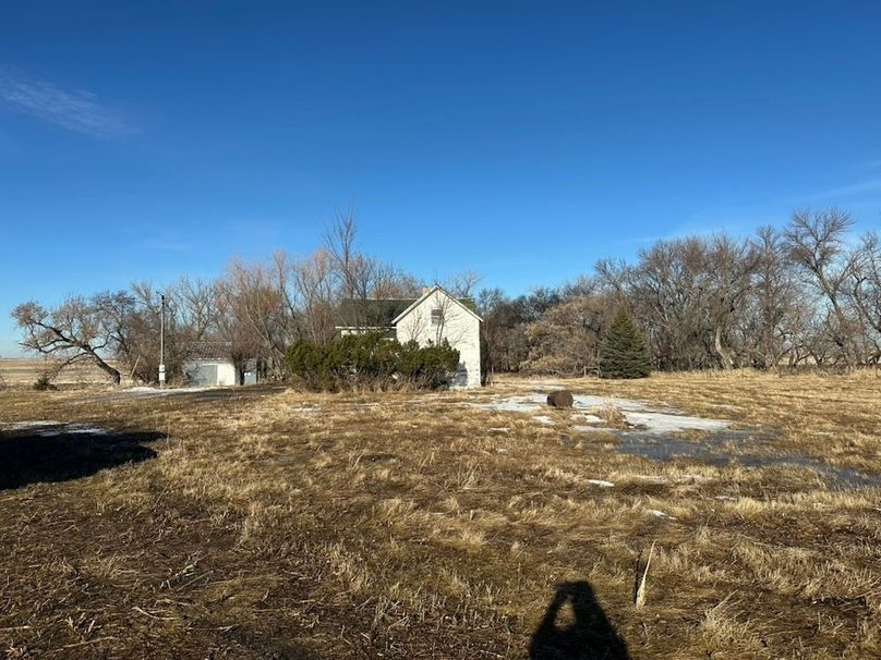 9D2227D7-9E81-4019-B820-5F3E60DD8186_1_105_c