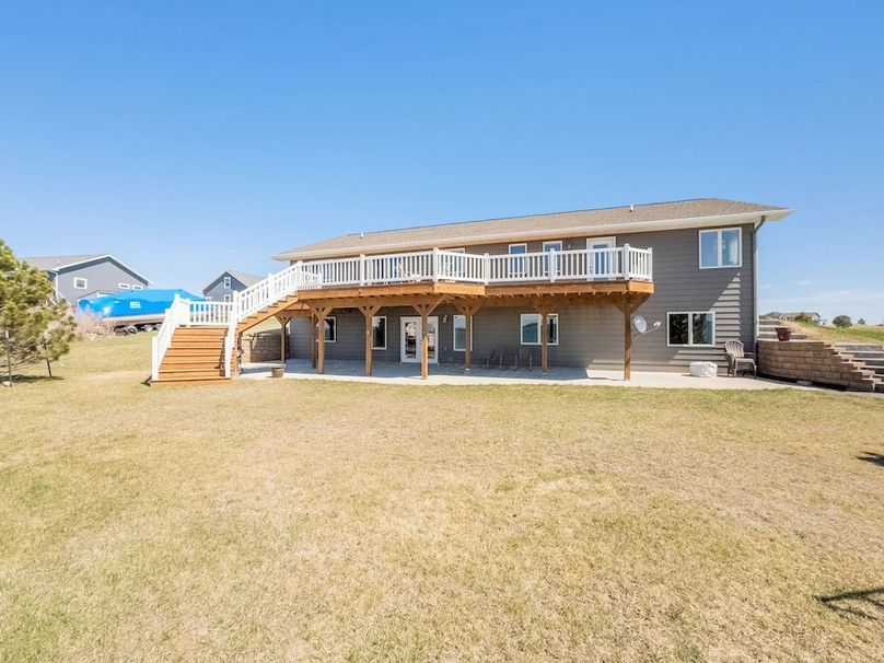 43-web-or-mls-194 Northbay Dr-188