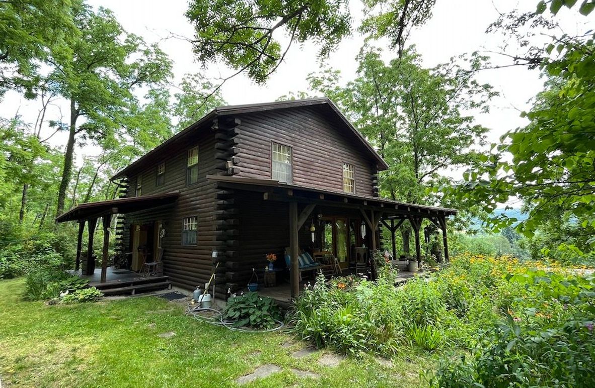 Schuyler_43.38_Snyder Photo 3