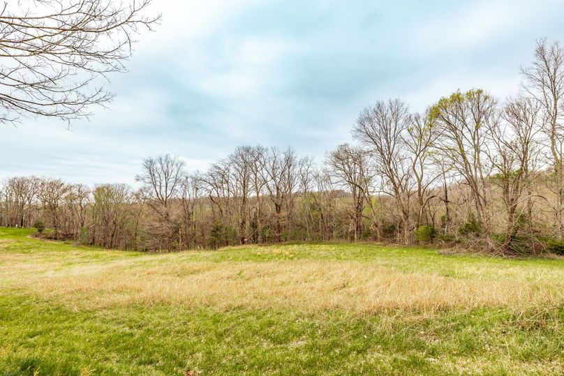 24-web-or-mls-Wolf Hill-2