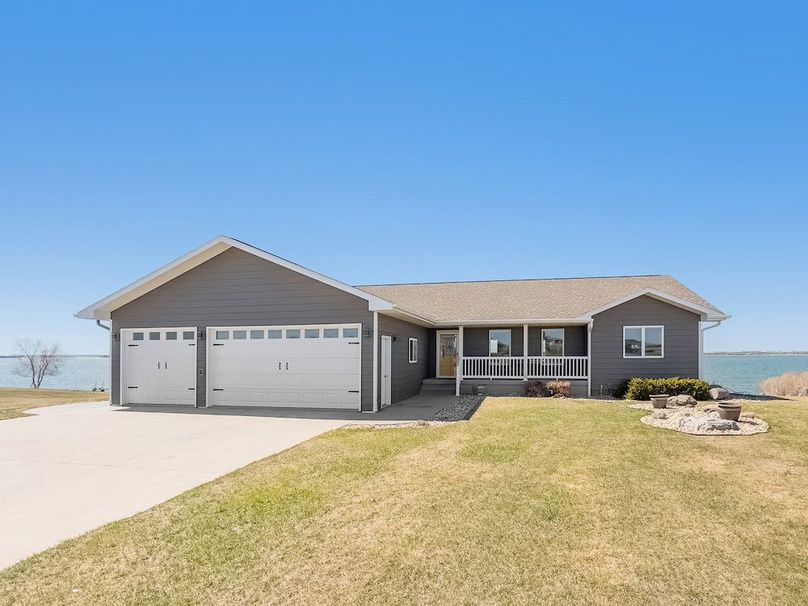 45-web-or-mls-194 Northbay Dr-191