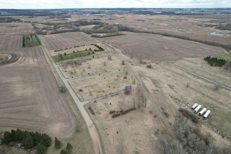dji_fly_20260428_160104_260_1777410298983_photo