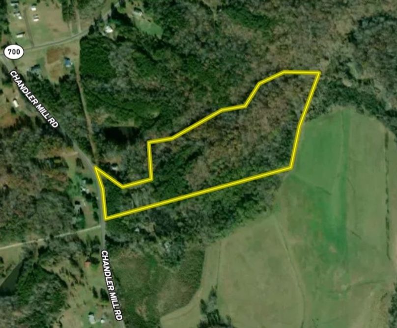 Rockingham 16.67 Close