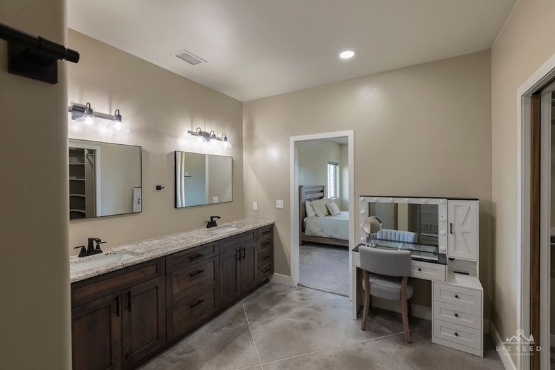 1809 Snaffle Bit Road-6