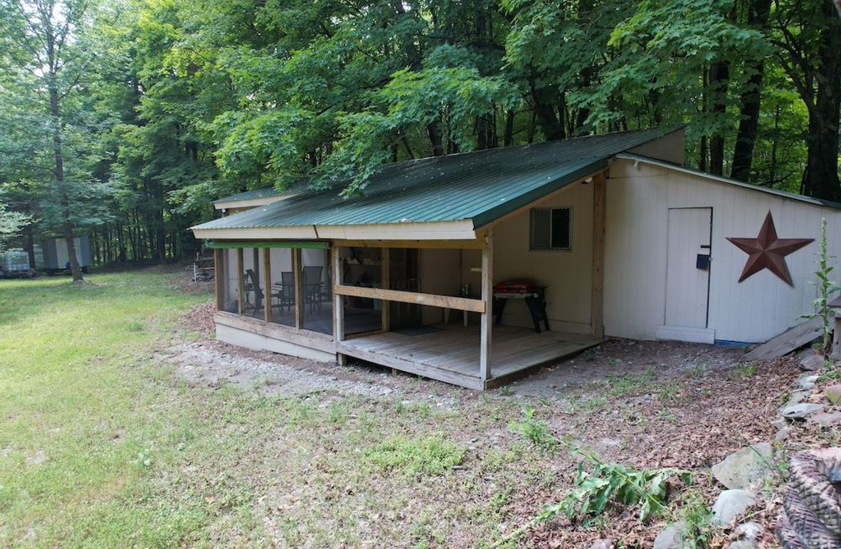 Oswego_24_Frank New Photo 2