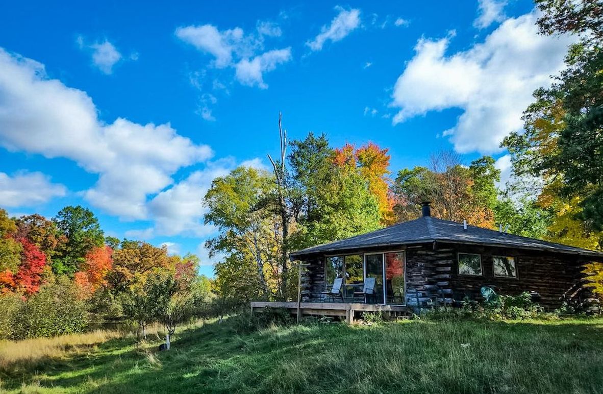 Adams 263.17, Hale -01