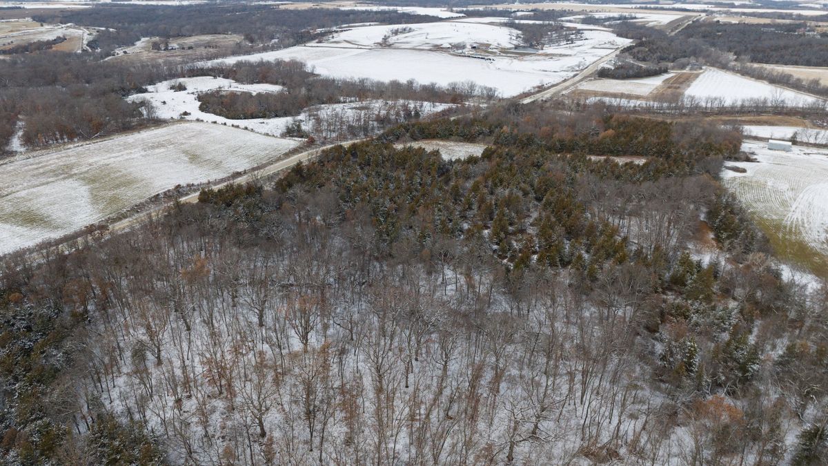 Small Hunting Property In A Great Area In Southern Iowa Whitetail
