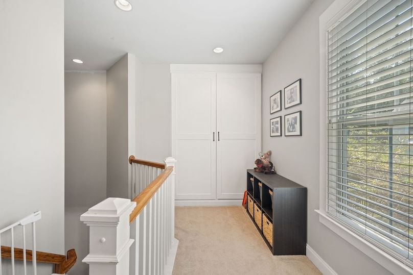 30-web-or-mls-Barclay Media Co_-19