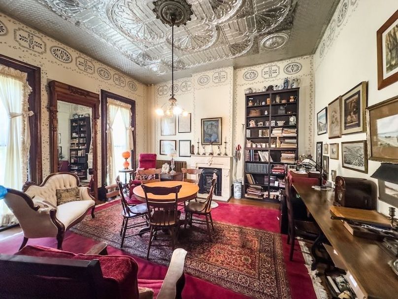 StenceRealty_25_515-N-8th-Street-Marshall-IL_20